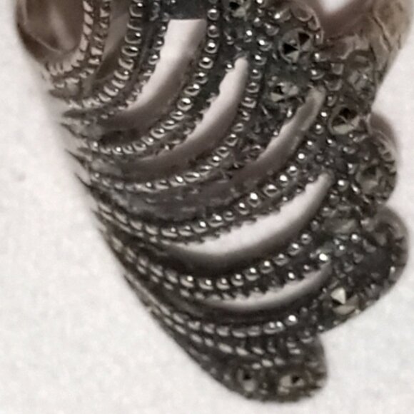 Wing Like Marcasite Sterling Silver Ring - Picture 8 of 8